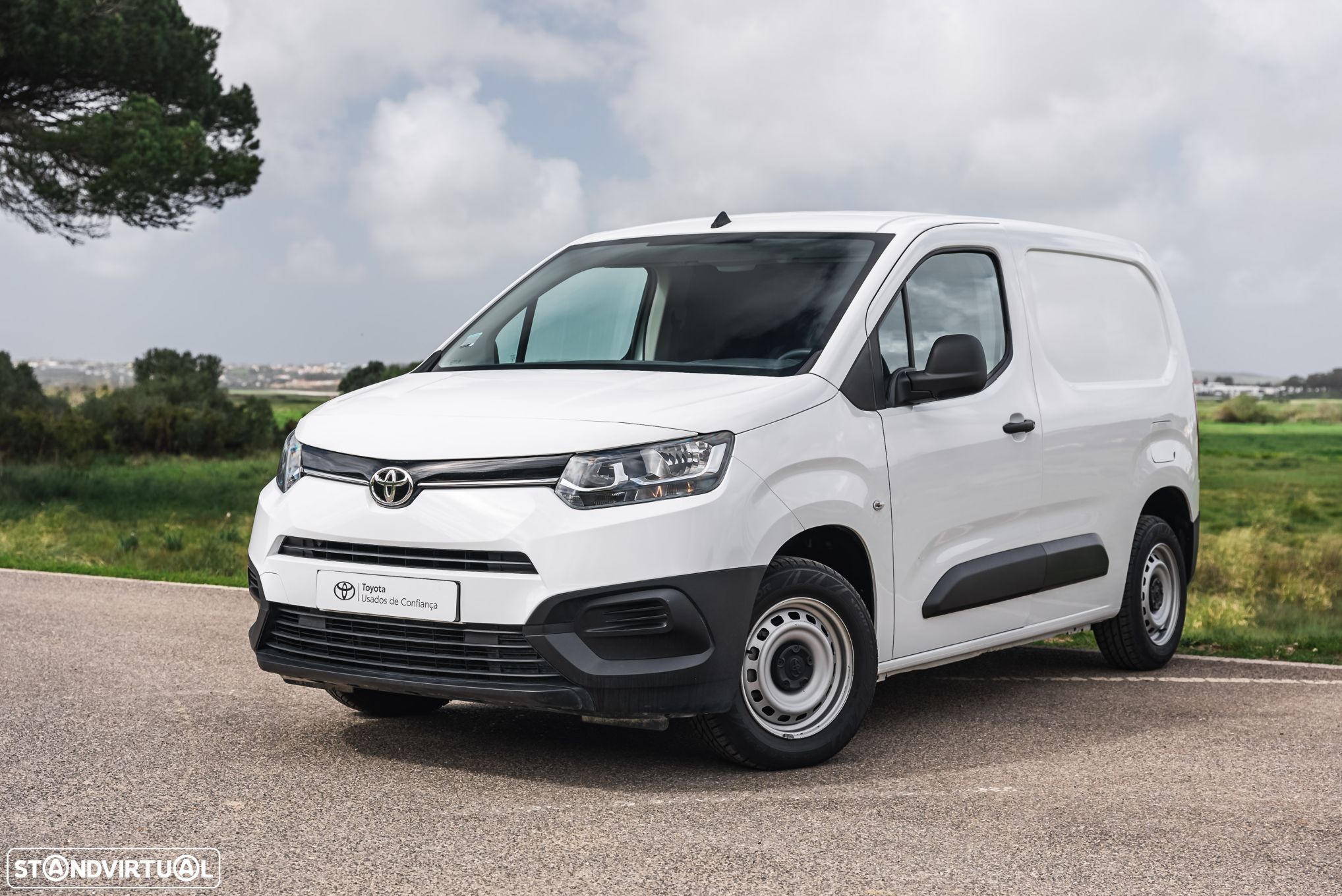 Toyota Proace - 1