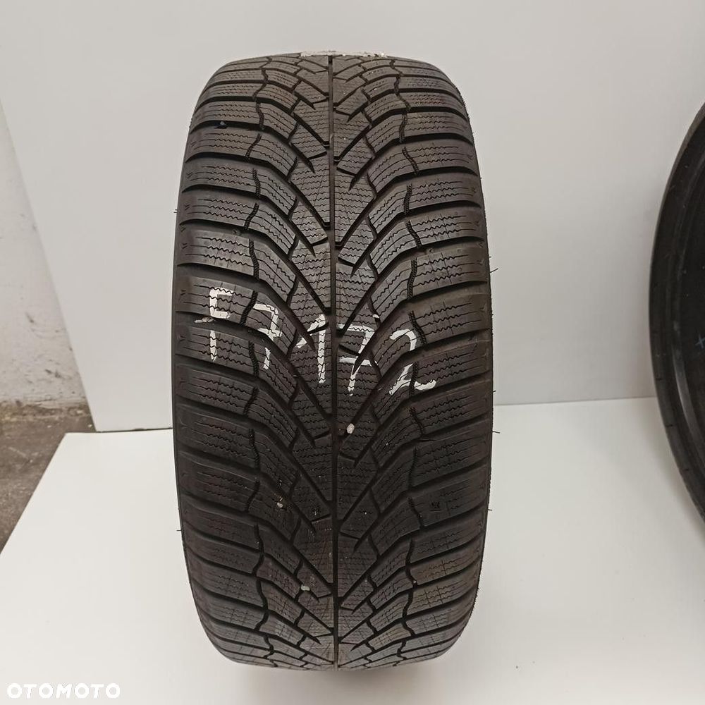 Opona 225/40/18 Kumho WinterCraft WP52 (F7172)