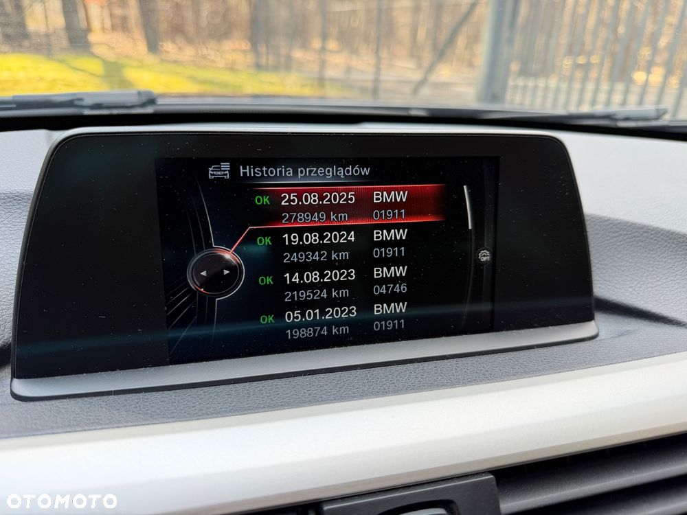 BMW Seria 3 316d Sport Line - 23