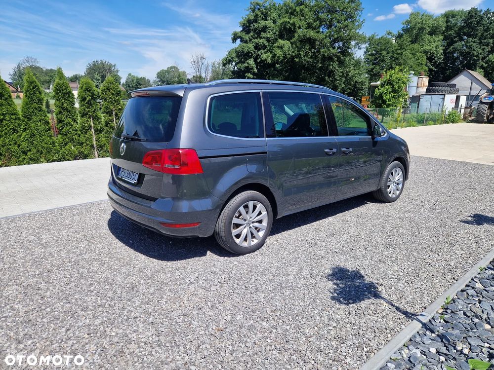 Volkswagen Sharan 2.0 TDI DSG BlueMotion Technology Highline - 5