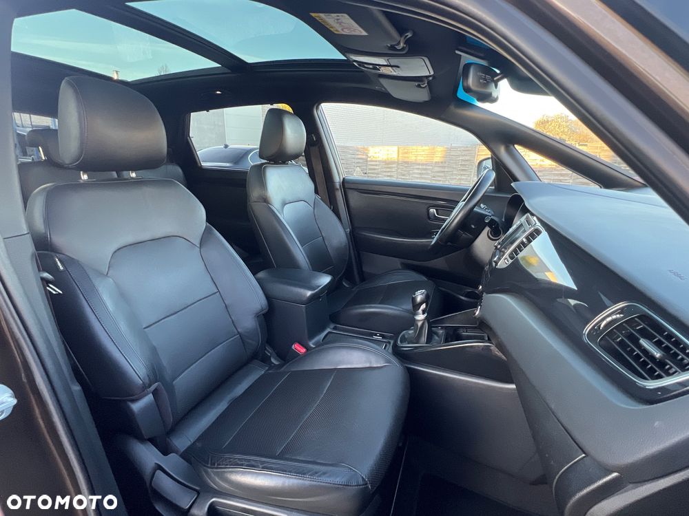 Kia Carens 1.6 GDI ISG Spirit - 33
