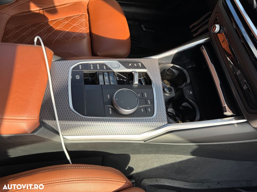 BMW M3 M340d xDrive - 12