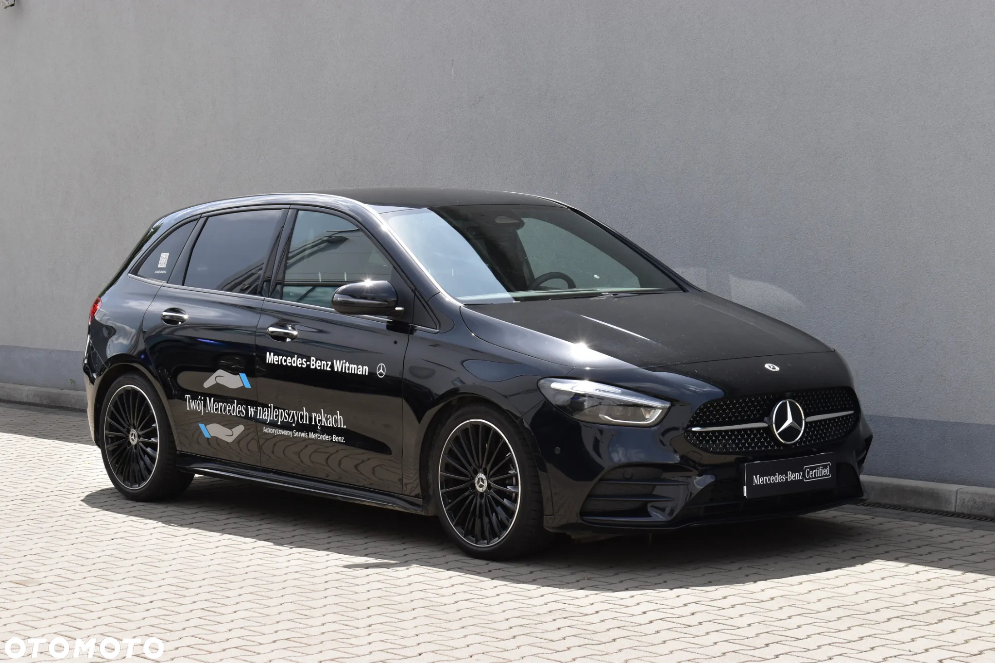 Mercedes-Benz Klasa B 220 4-Matic AMG Line 7G-DCT - 3