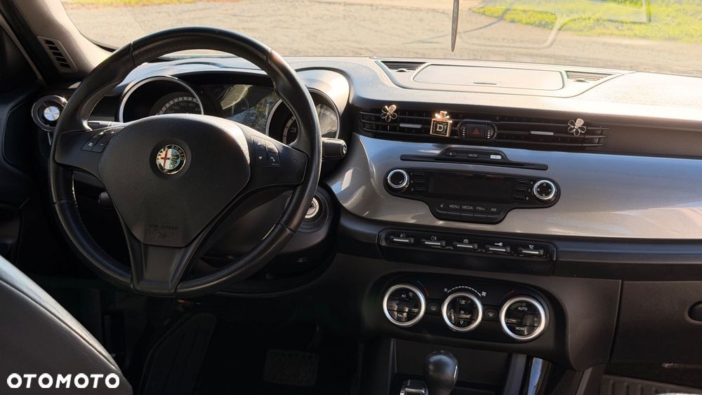 Alfa Romeo Giulietta 1.4 TB 16V Multiair TCT Turismo - 11