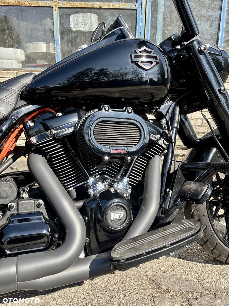 Harley-Davidson Touring Road King - 18