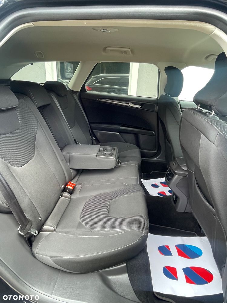 Ford Mondeo 2.0 EcoBlue Titanium - 22