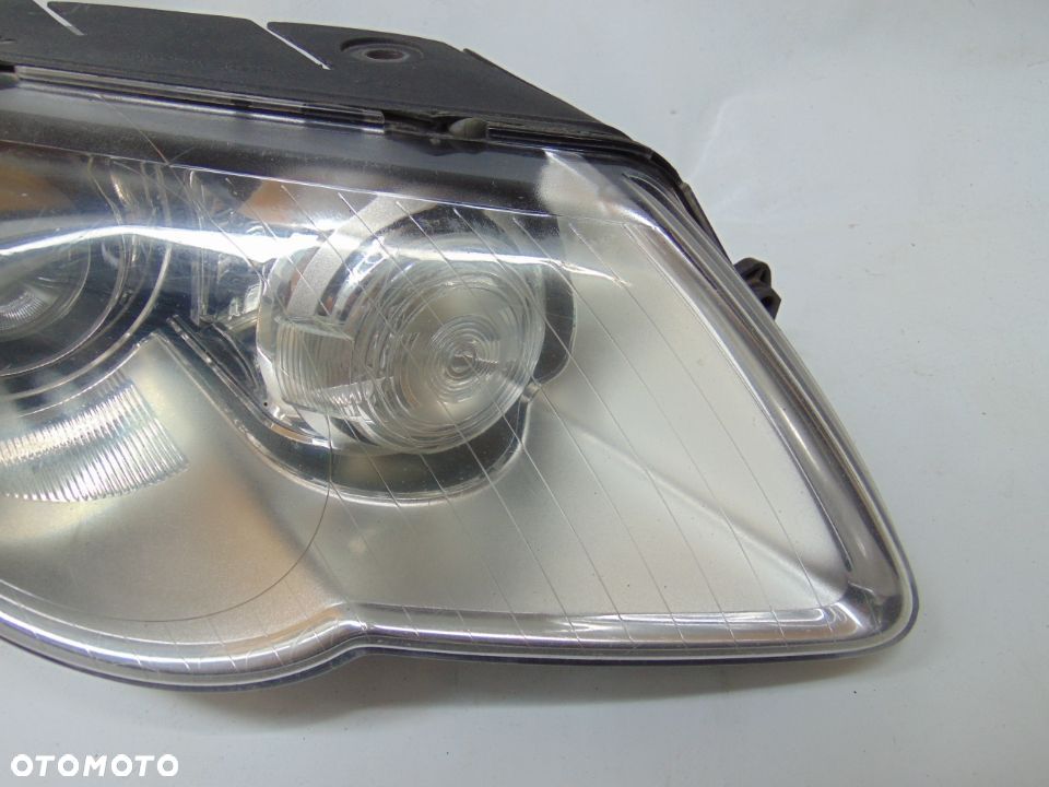 SKRĘTNA XENON lampa przednia przód prawa 3C0941752D VW Volkswagen Passat B6 , 05-10r EUROPA - 2