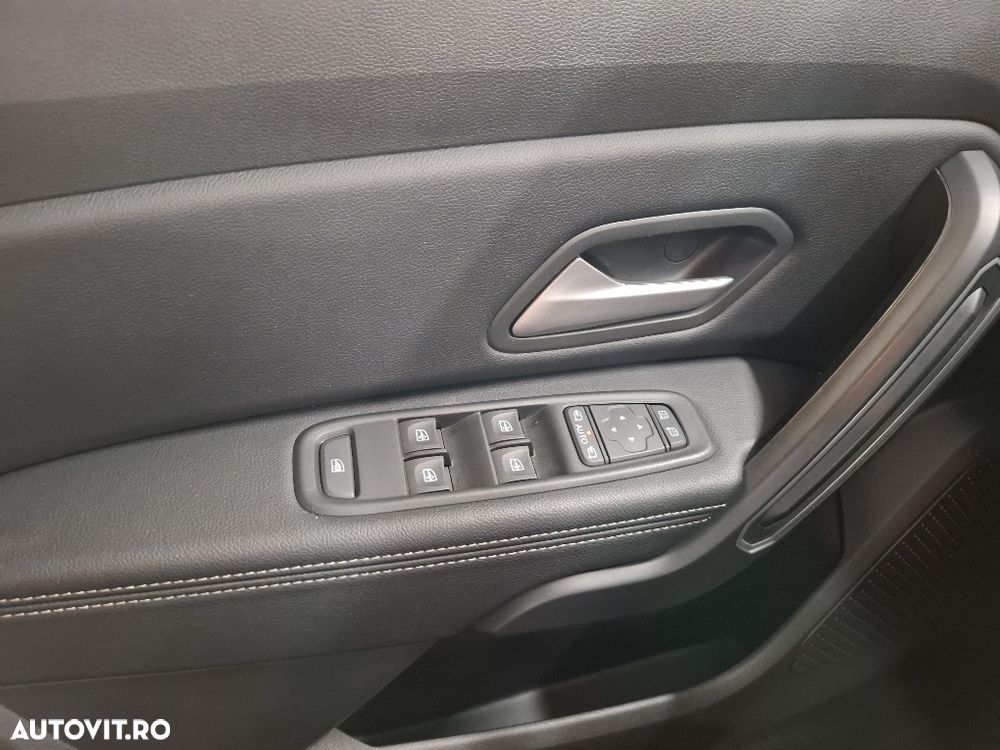 Dacia Duster ECO-G 100 Journey+ - 17