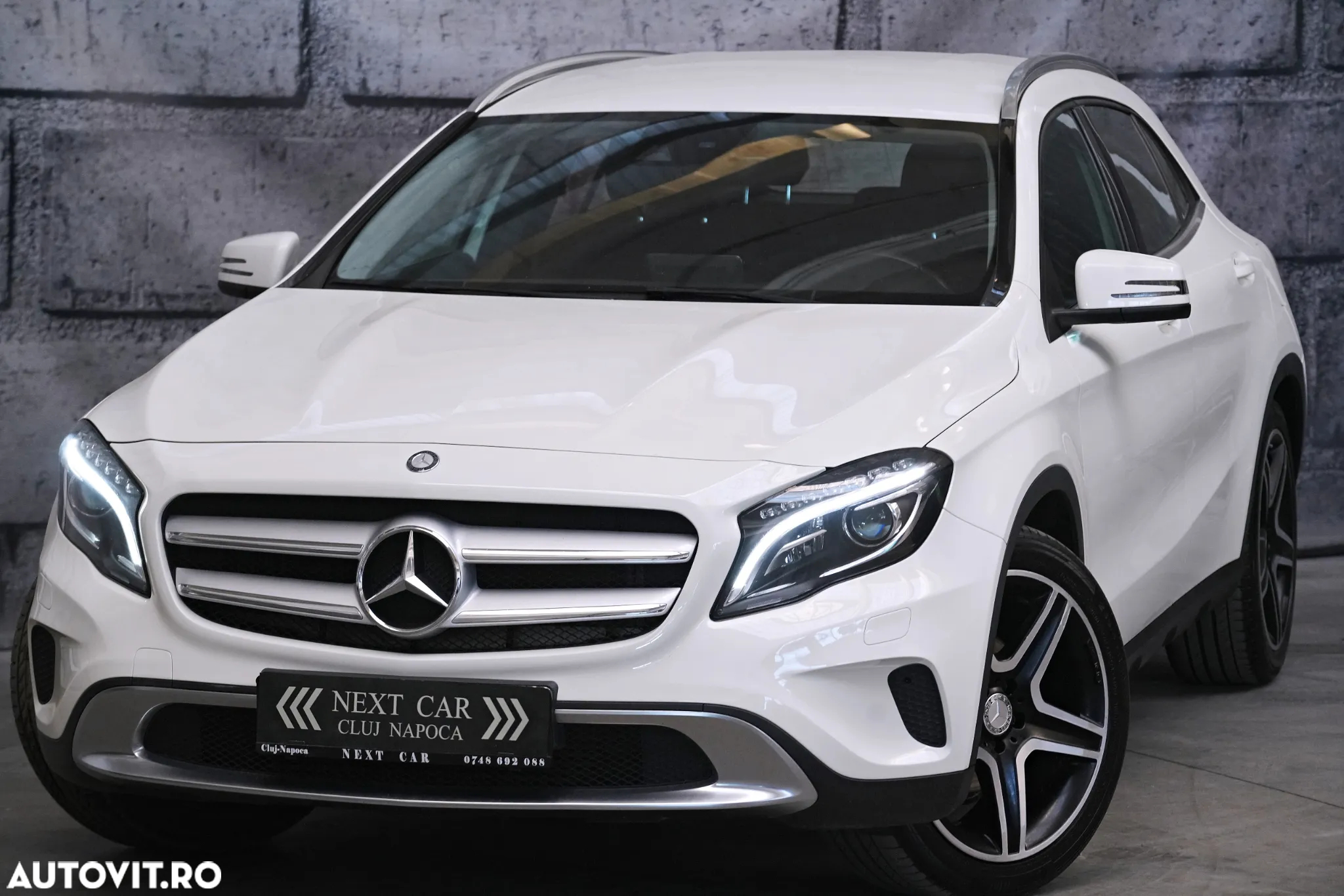 Mercedes-Benz GLA 220 d 4Matic 7G-DCT AMG Line - 2