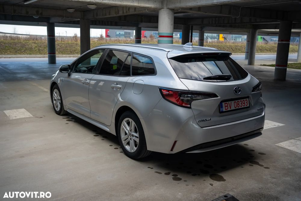 Toyota Corolla 1.8 Business Edition - 6