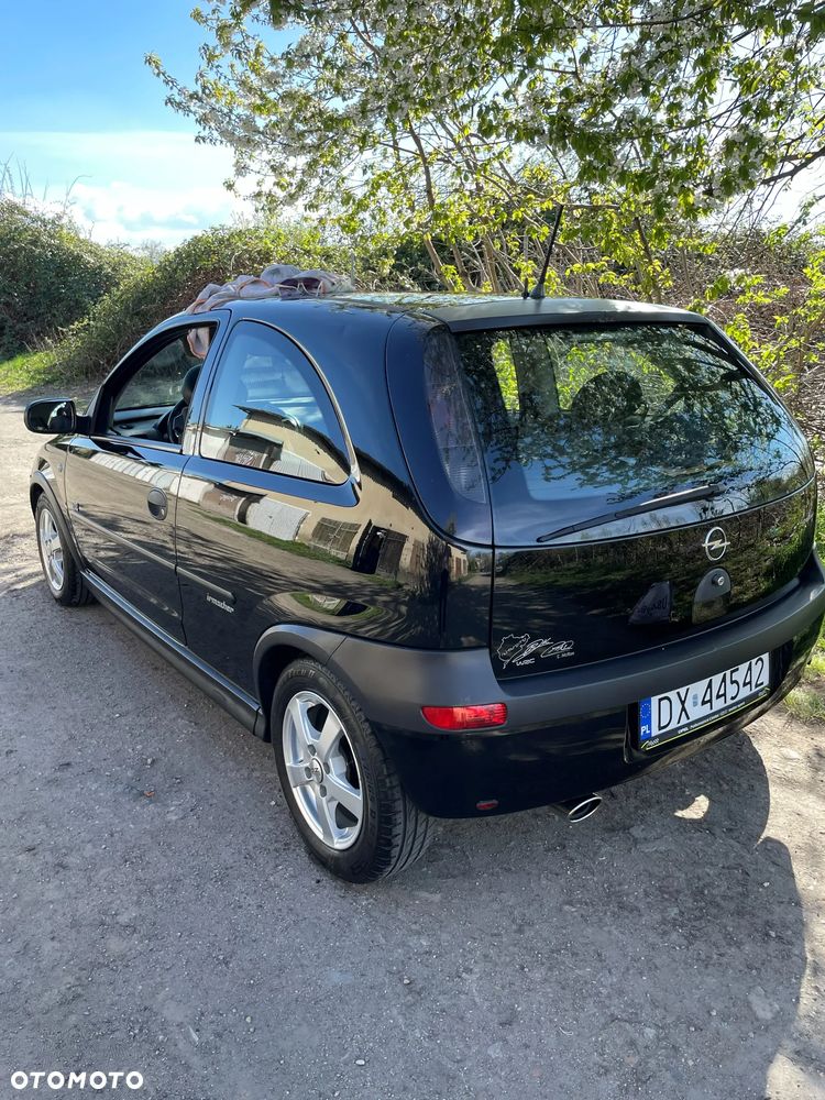 Opel Corsa 1.4 16V - 2