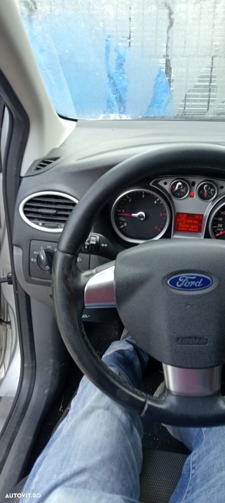Ford Focus 1.6 TDCi Trend - 7