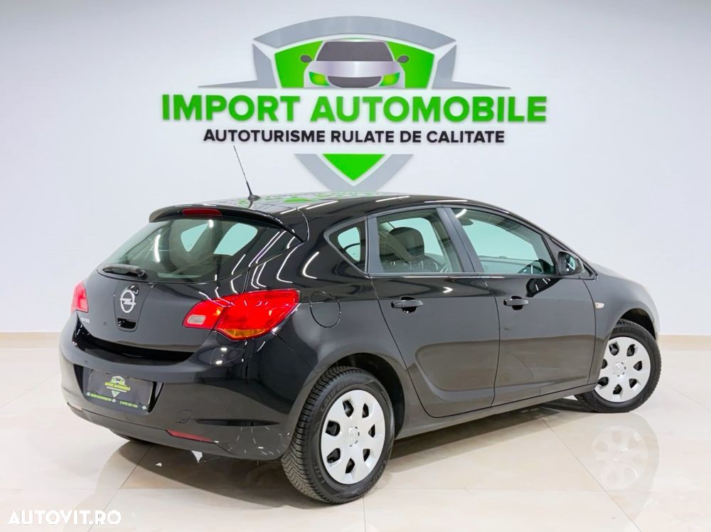 Opel Astra 1.6 - 12