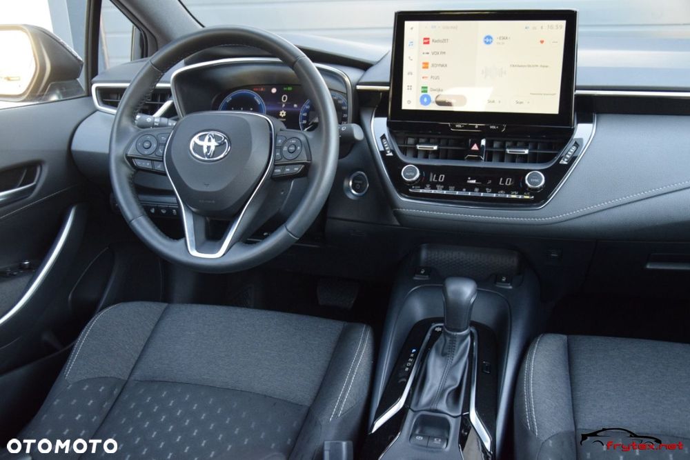 Toyota Corolla - 28