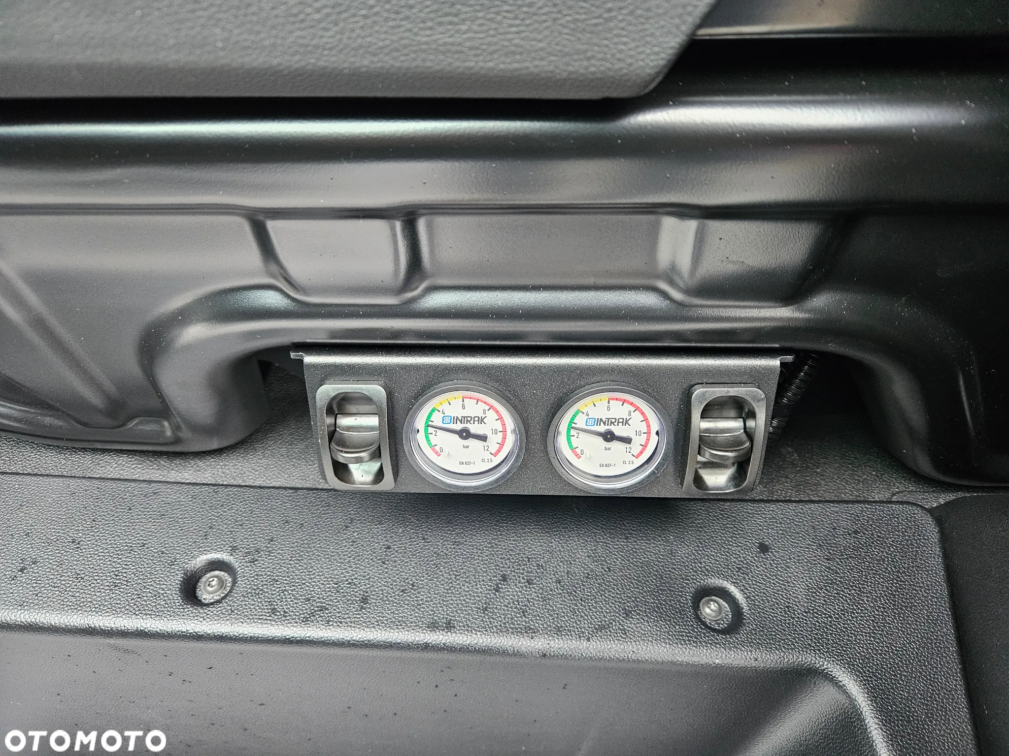 Renault nowy Master kontener 8 EP + winda - 15