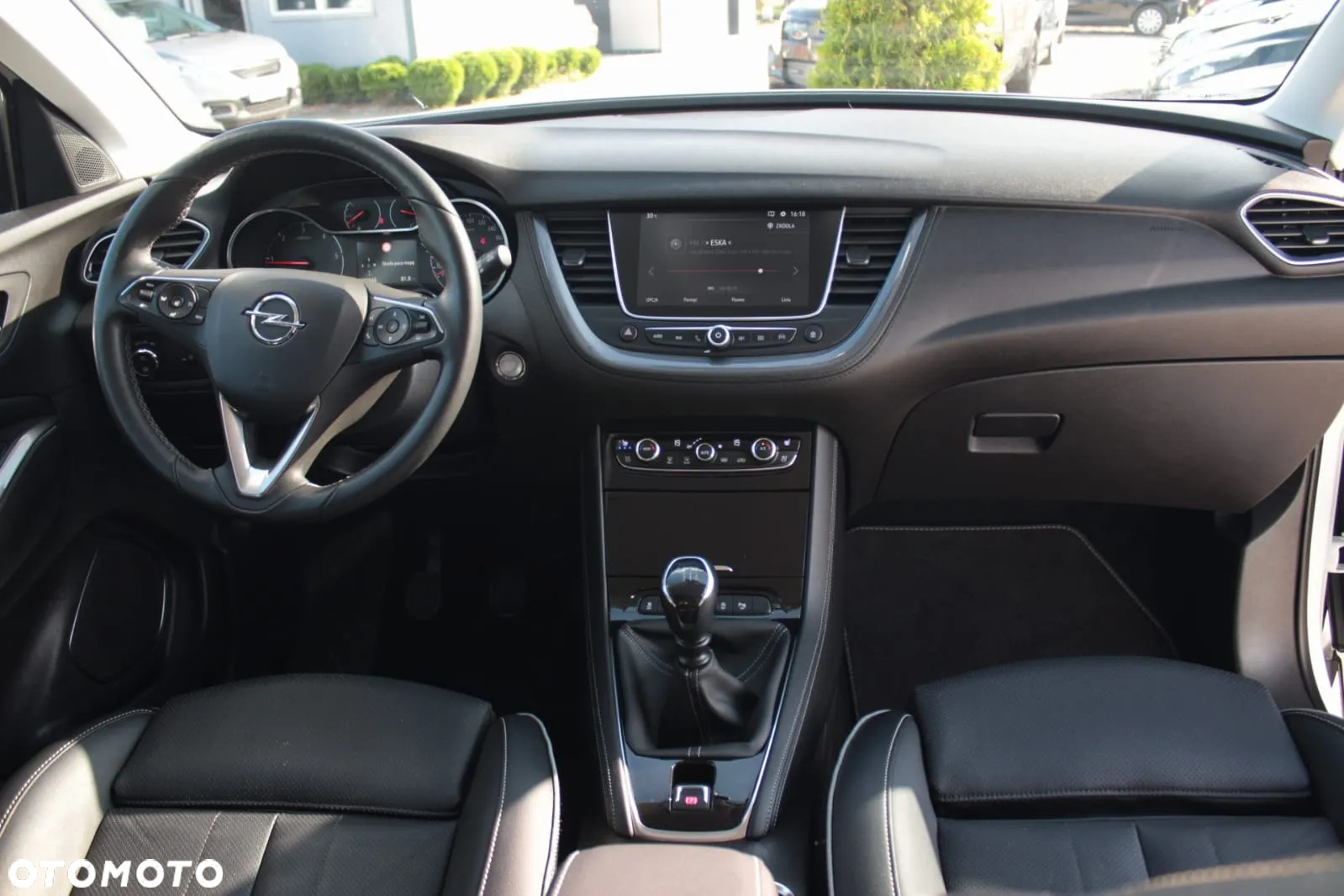 Opel Grandland X 1.6 D Start/Stop Business Edition - 12