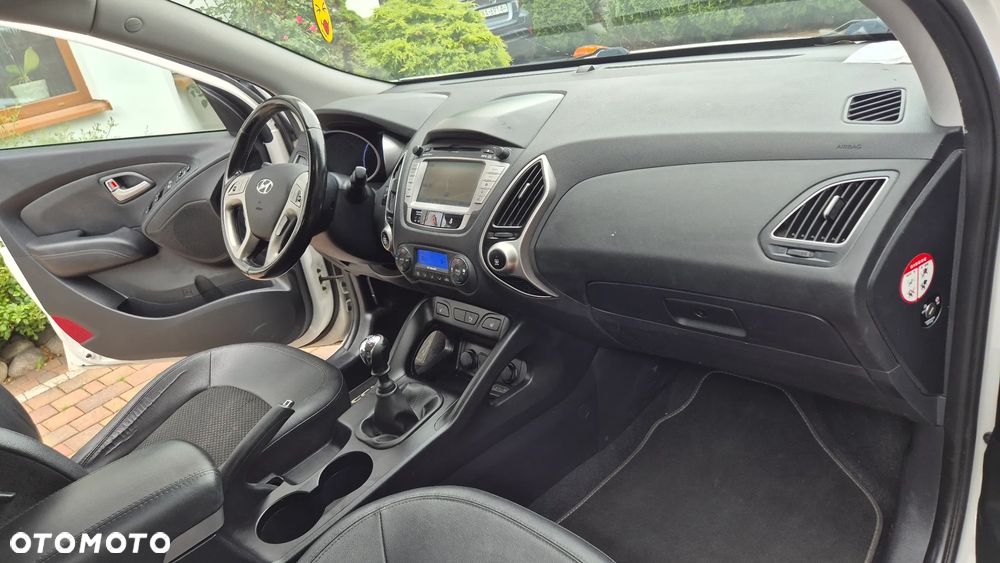 Hyundai ix35 1.6 2WD blue Comfort - 21