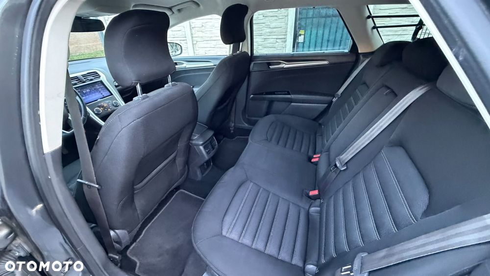 Ford Mondeo 2.0 TDCi STart-Stopp Titanium - 35