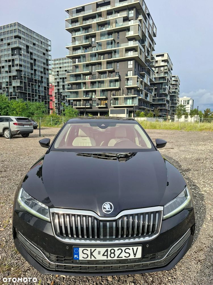 Skoda Superb 2.0 TSI L&K DSG - 9