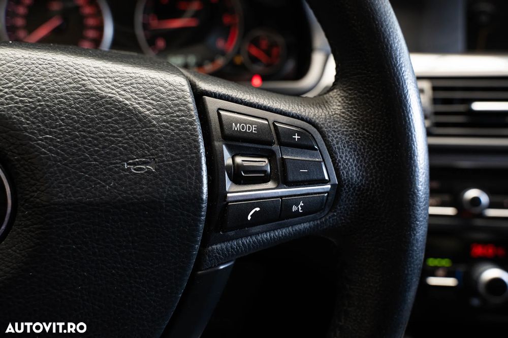 BMW Seria 5 520d Aut. - 18