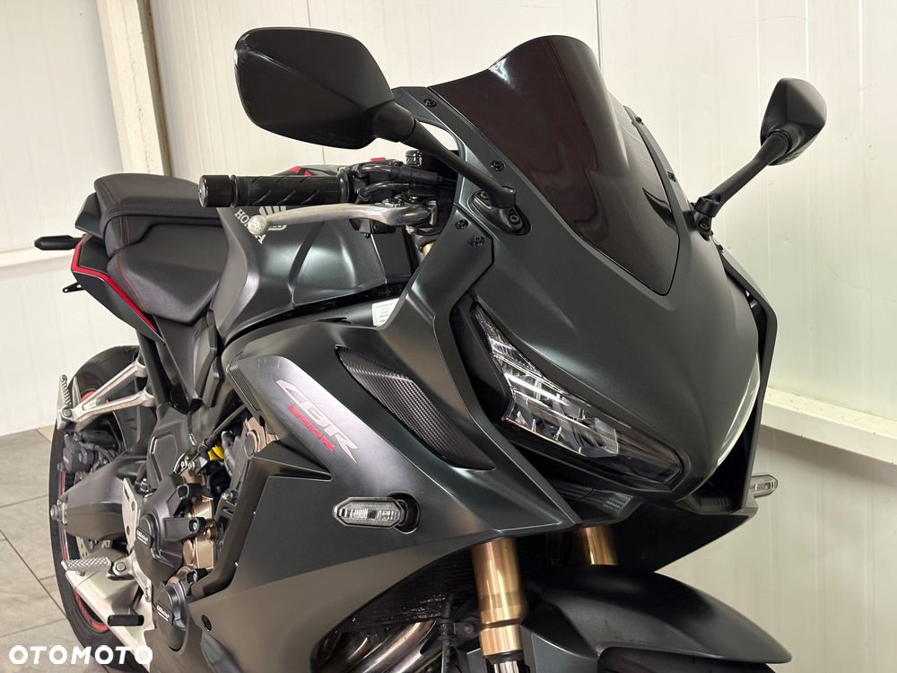 Honda CBR - 9