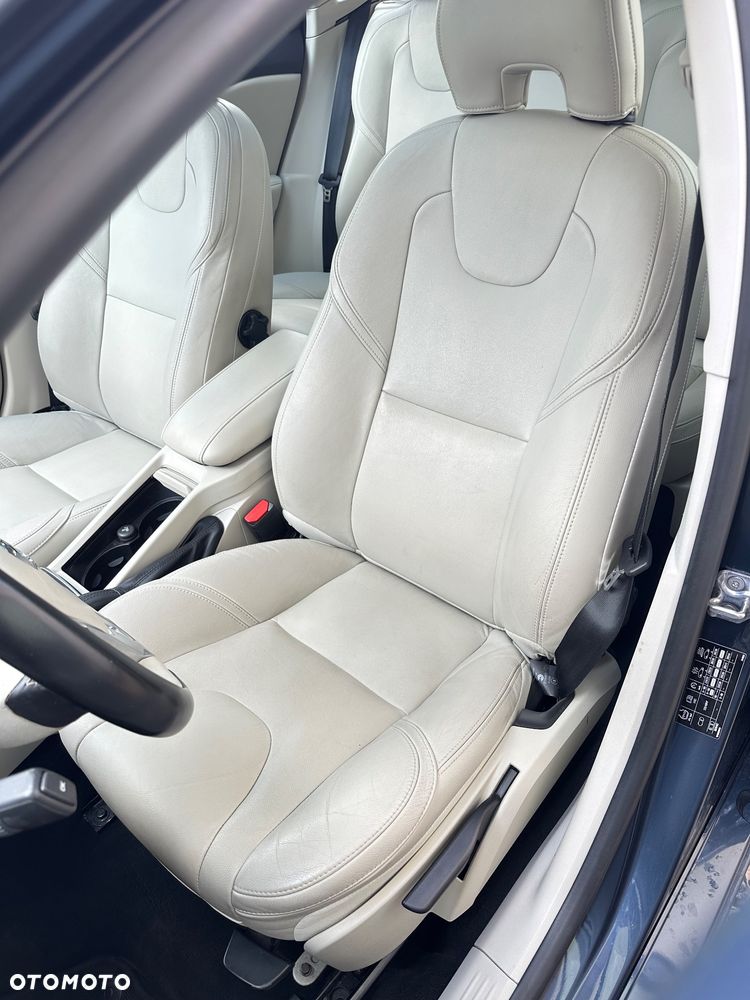 Volvo V40 D2 Drive-E Ocean Race - 16