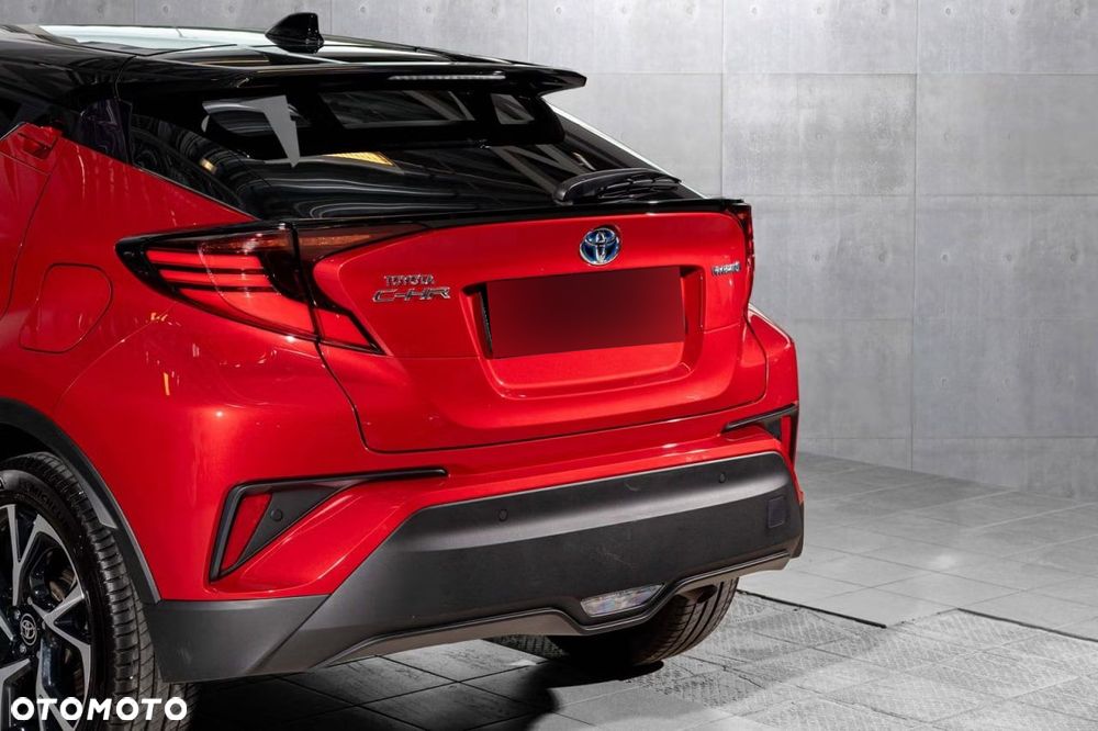 Toyota C-HR Lounge - 8