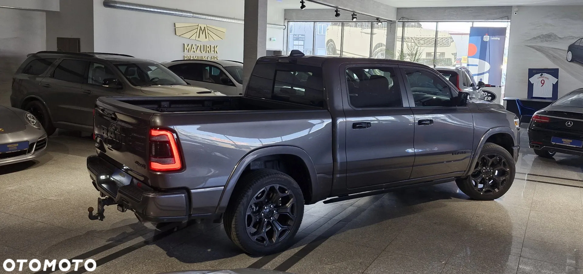 RAM 1500 Crew Cab Limited - 3