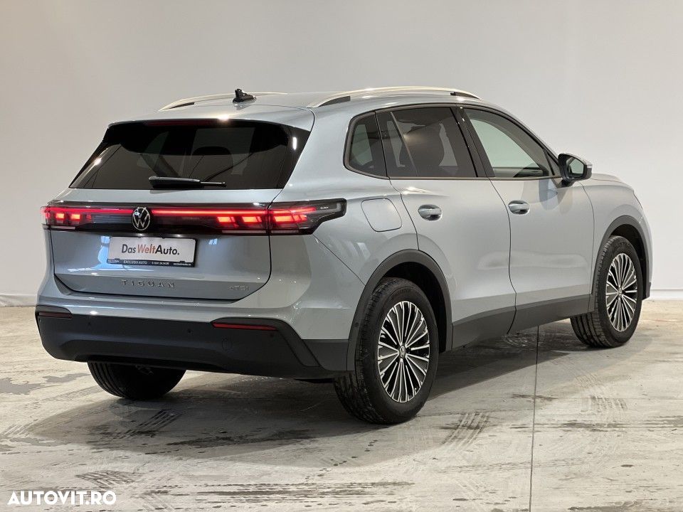 Volkswagen Tiguan - 39