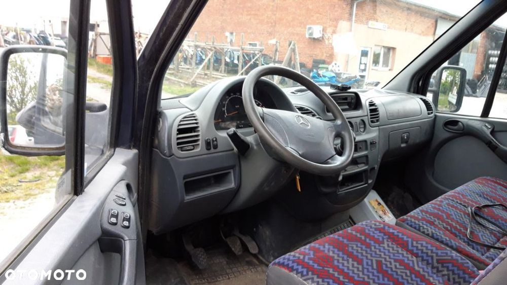 Części Mercedes Sprinter 2.2 Cdi 03r.  osobowy - 6