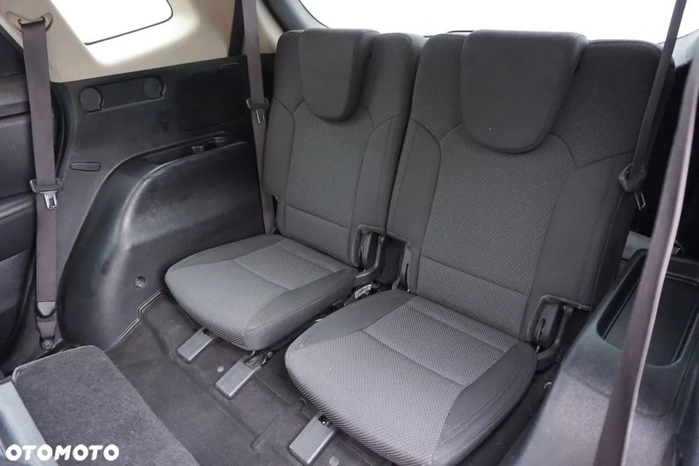 Kia Carens 1.7 CRDi XL 7os - 36