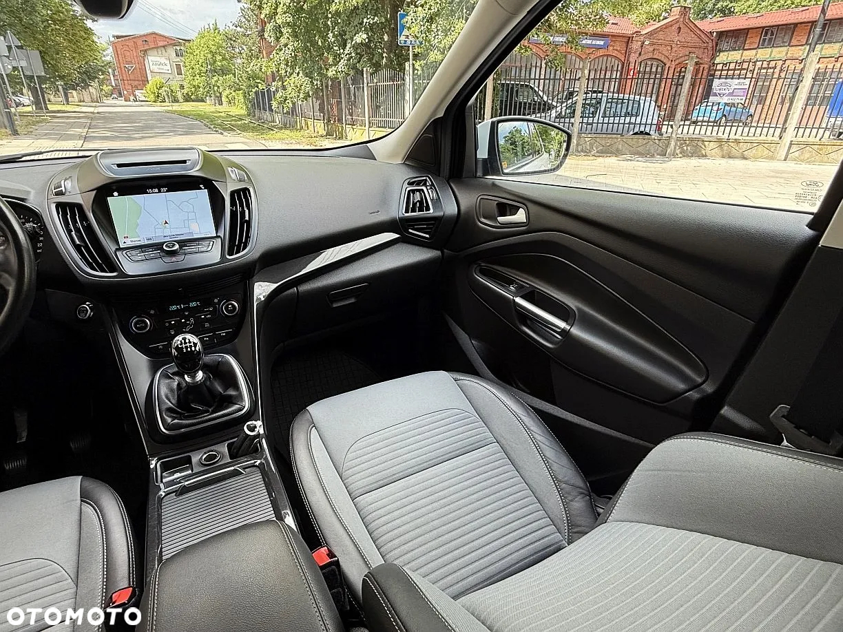 Ford Kuga 1.5 TDCi FWD Titanium - 20