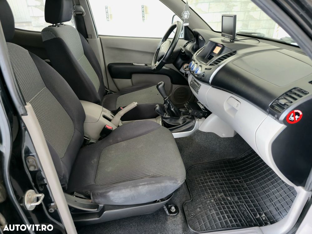 Mitsubishi L200 Pick Up 4x4 DPF Intense Double Cab - 11