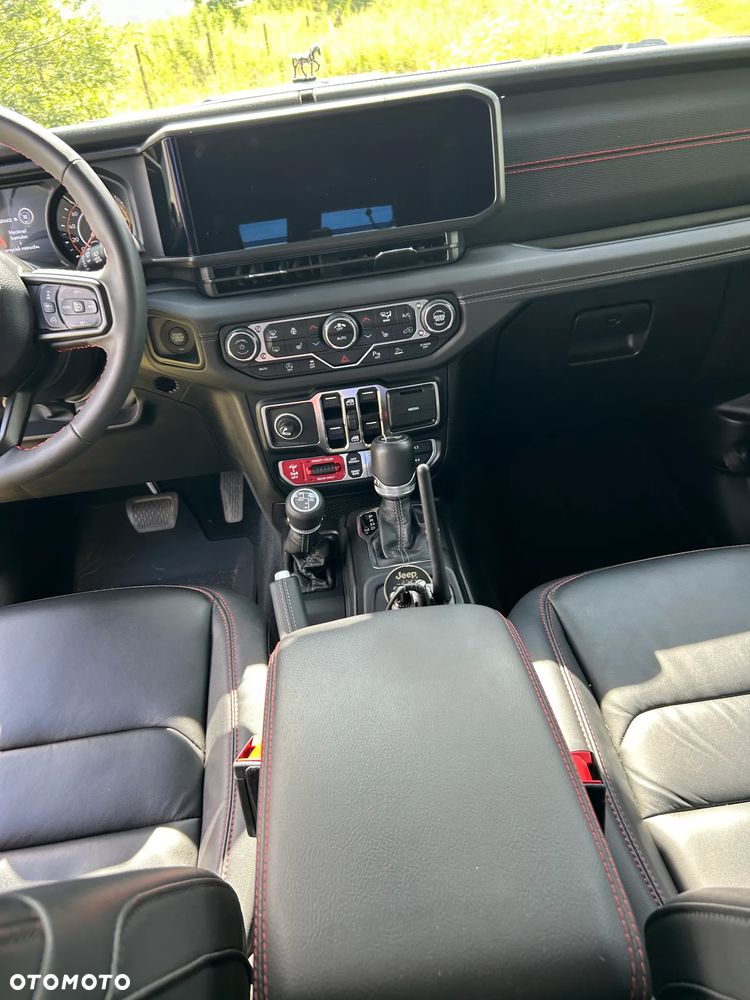 Jeep Wrangler Unlimited GME 2.0 Turbo Rubicon - 12