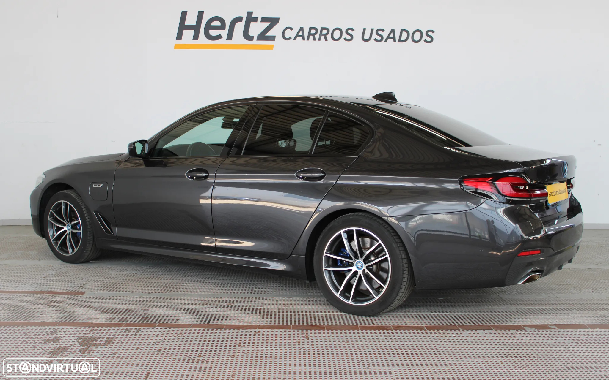 BMW 530 e Pack M - 3