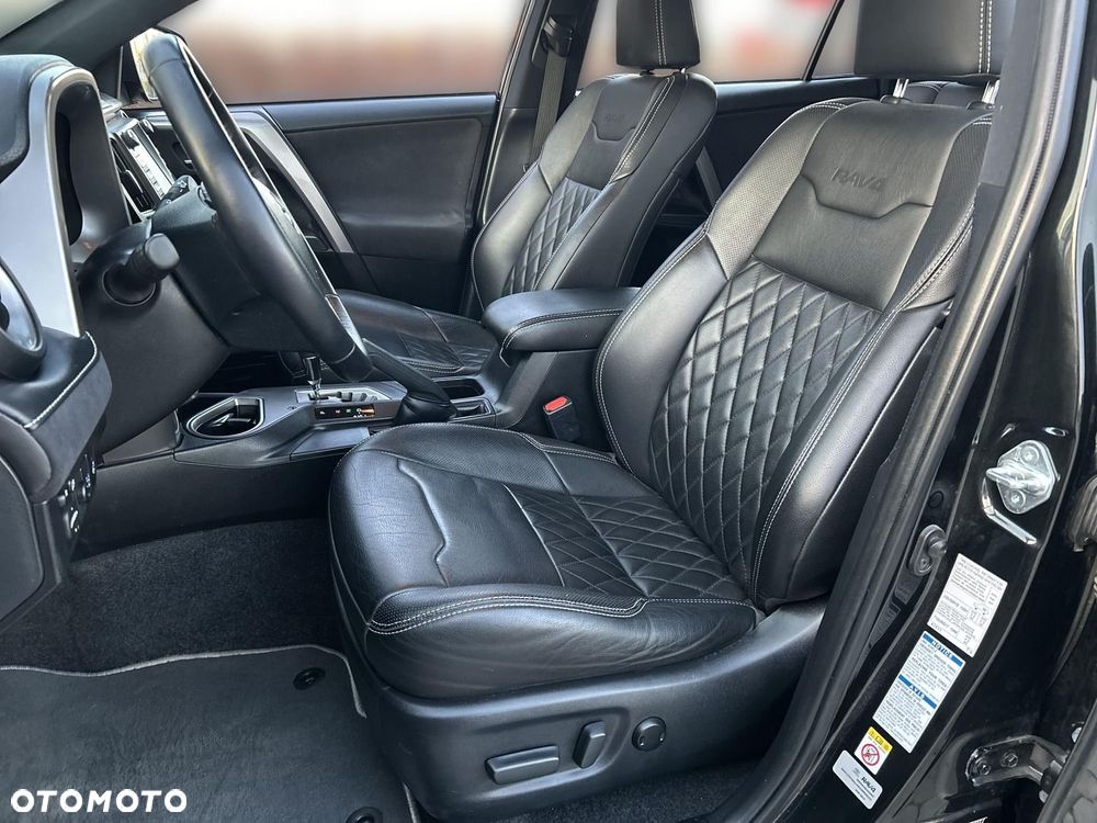 Toyota RAV4 Hybrid Prestige 4x4 - 8