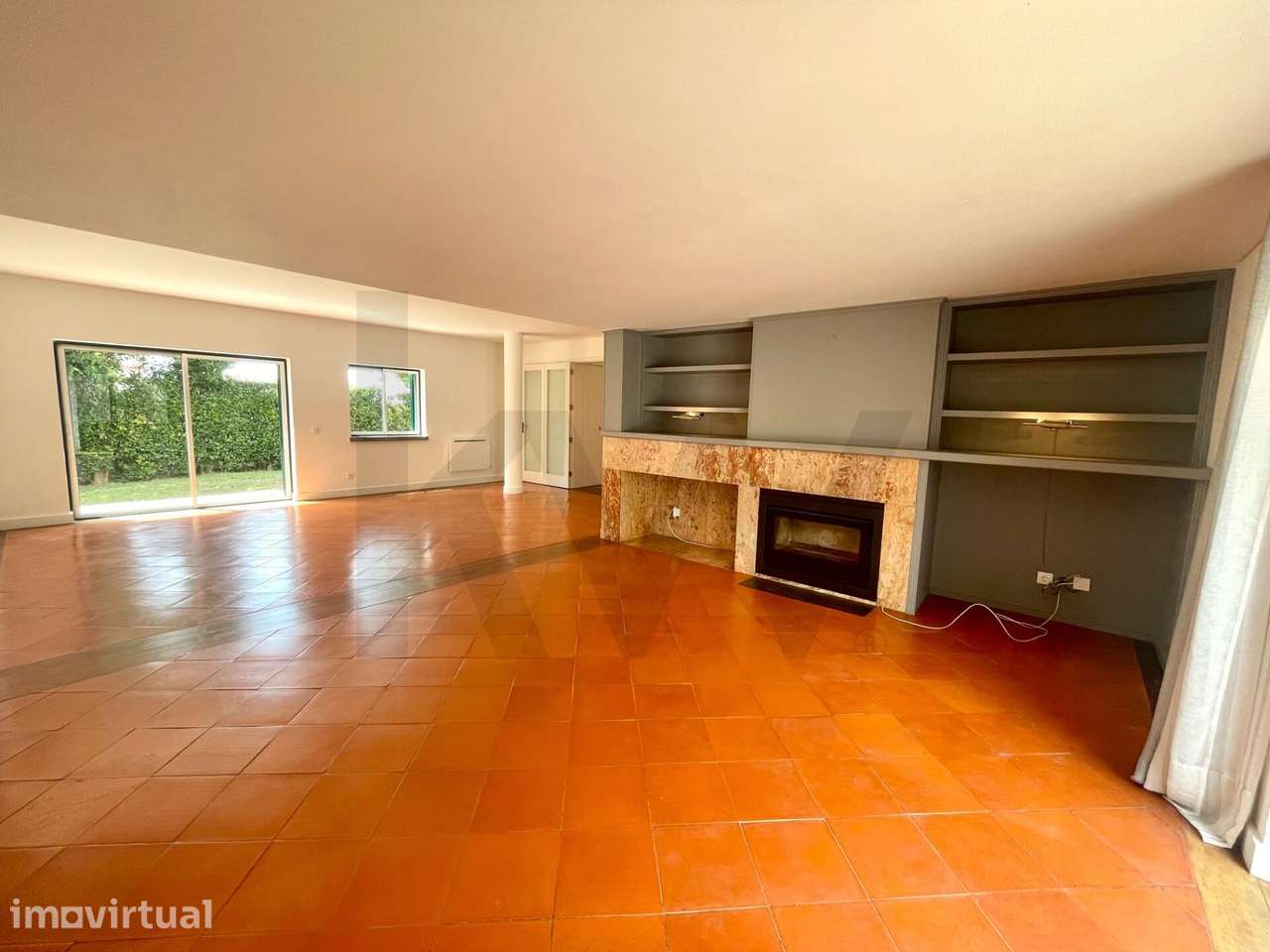 Bonita moradia em Cascais - Murches, espaçosa, com jardim e garagem bo - Grande imagem: 4/38