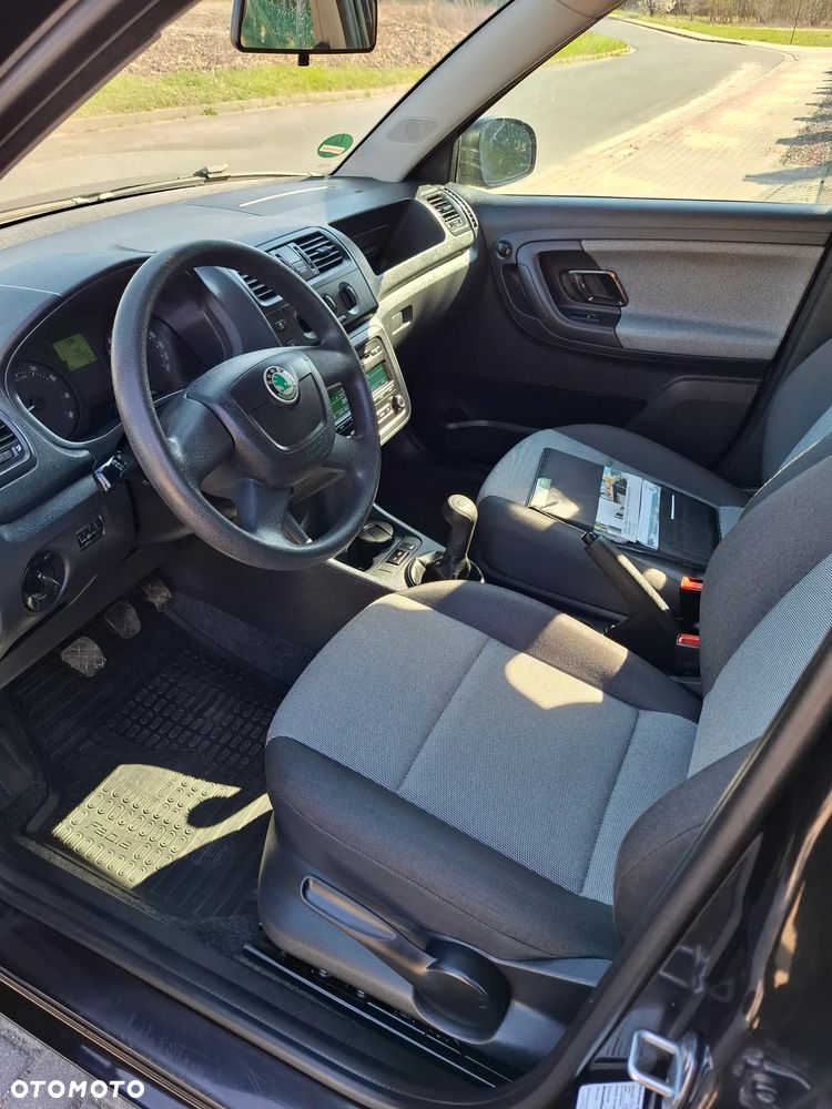 Skoda Fabia 1.2 HTP Active - 12