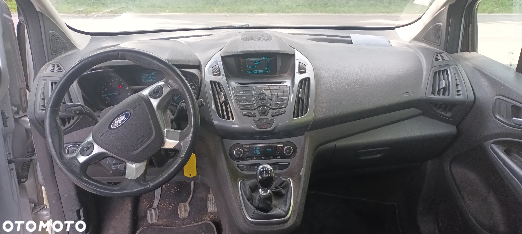 Ford Tourneo Connect Grand - 19