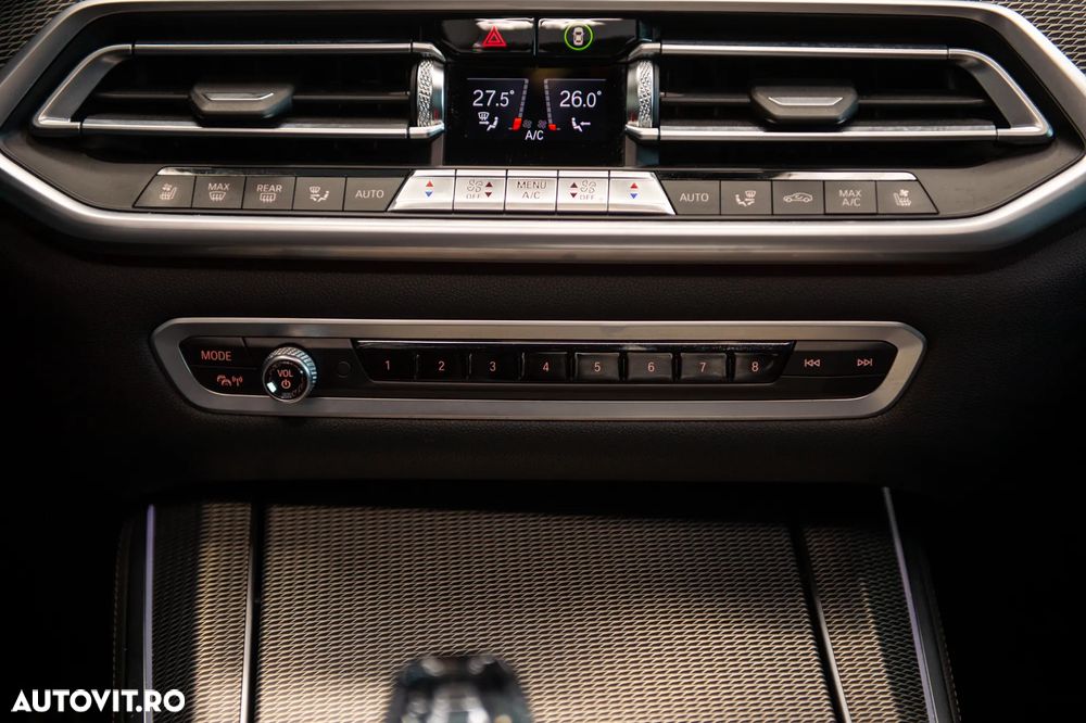 BMW X5 xDrive40i - 27