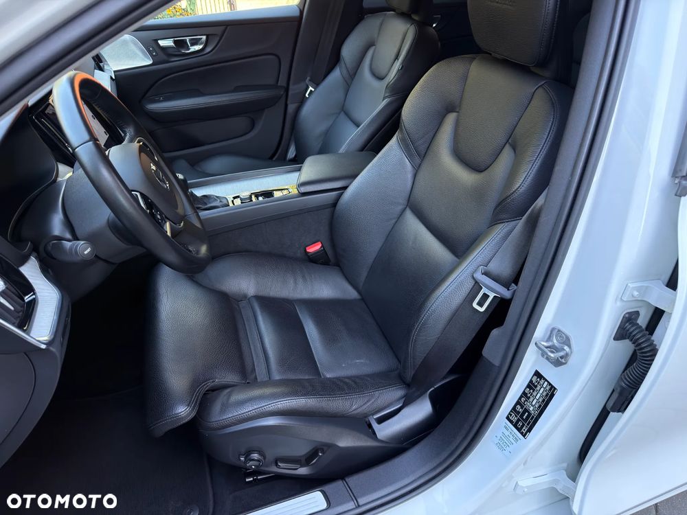 Volvo V60 T6 AWD Geartronic Inscription - 25