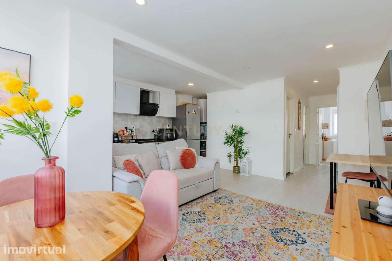 Apartamento Renovado T2 em Sacavém, Loures - Grande imagem: 3/25