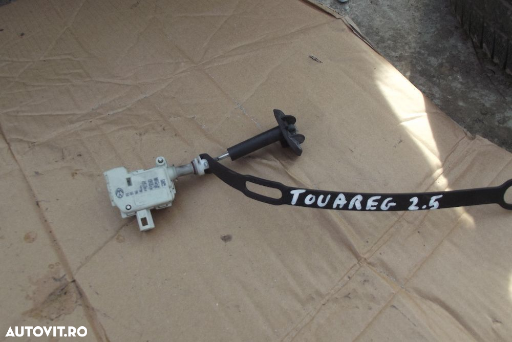 Motoras inchidere usa rezervor VW Touareg Bora Seat Skoda Audi - 2