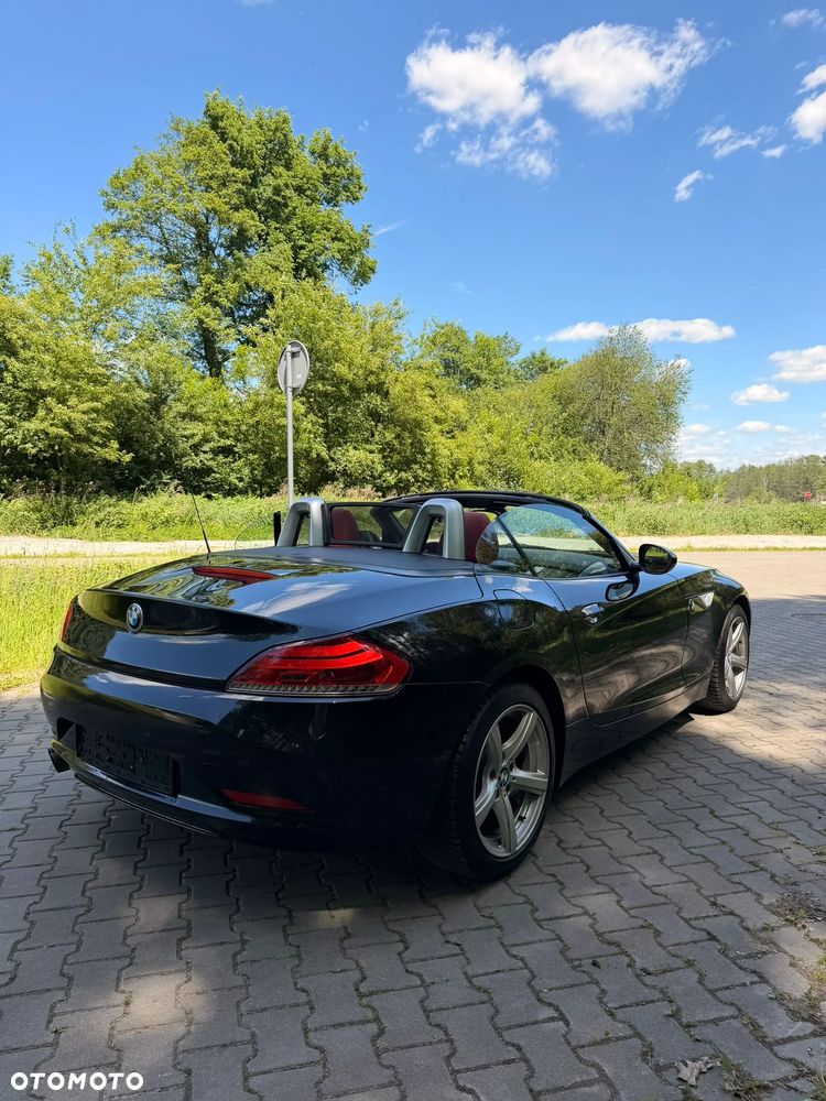 BMW Z4 sDrive23i - 10