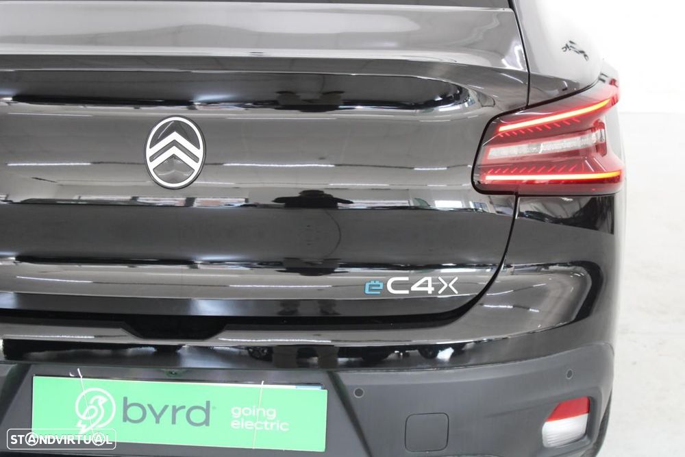 Citroën e-C4 X 54 kWh Autonomia Alargada Plus - 8