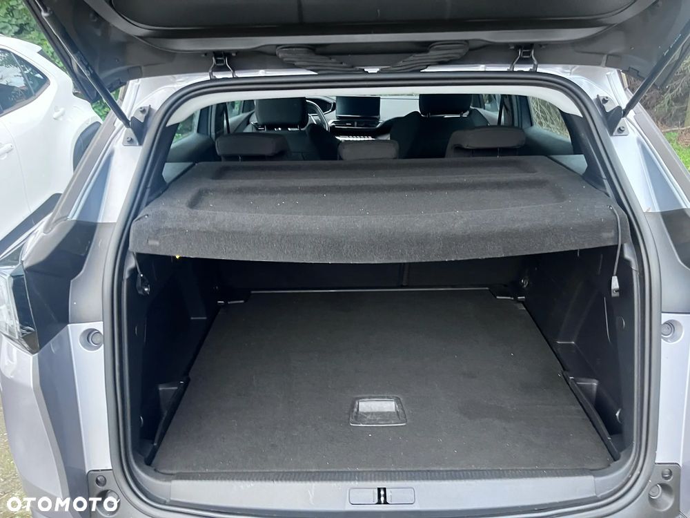 Peugeot 3008 BlueHDi 130 Stop & Start EAT8 Active Business-Paket - 7