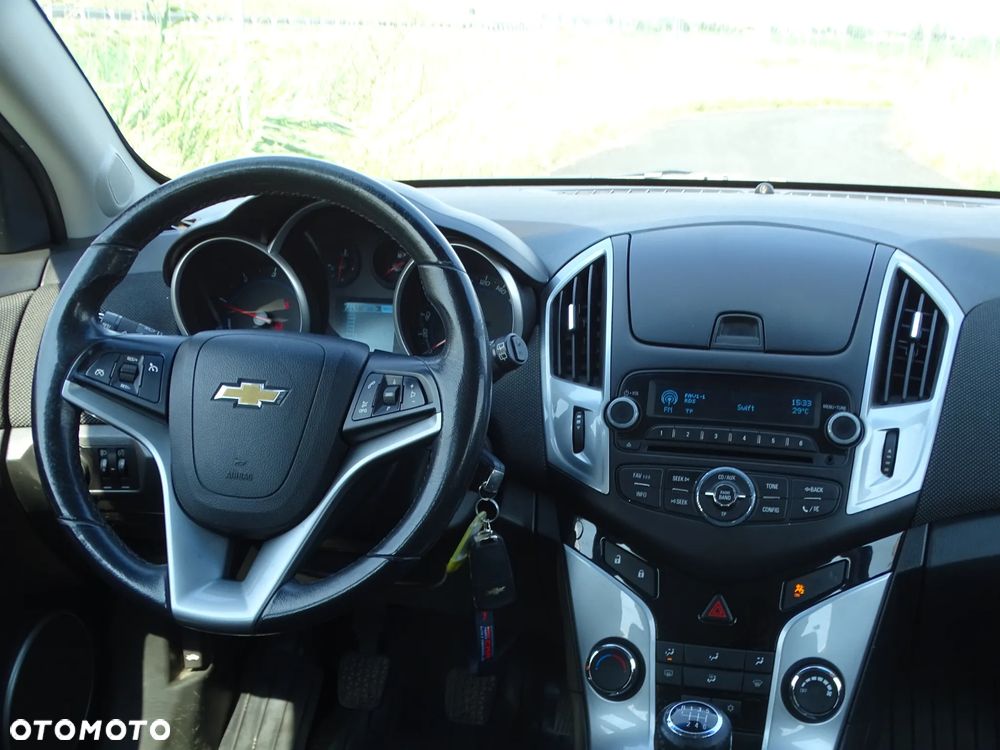 Chevrolet Cruze 1.7TD LT+ - 14