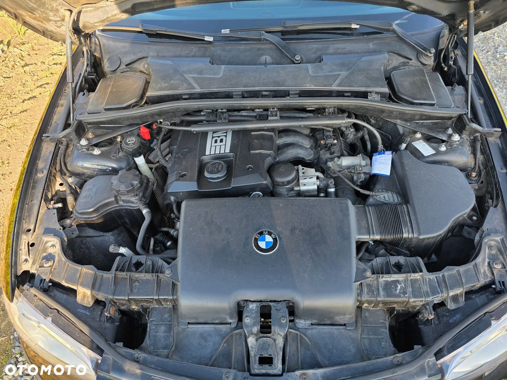 BMW Seria 1 116i - 29