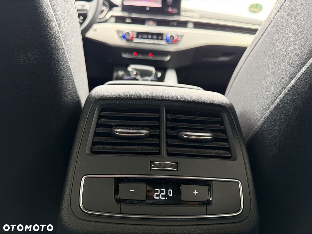 Audi A4 Avant - 22
