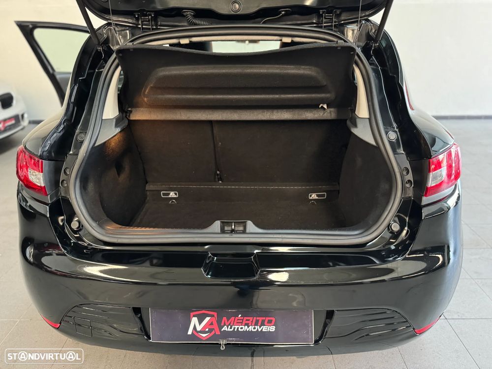 Renault Clio TCe 90 Luxe - 27